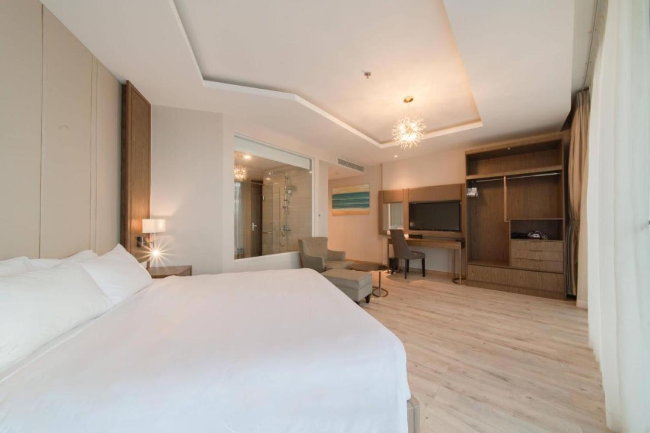 Panorama Sky Blue Nha Trang Aparthotel Exterior foto
