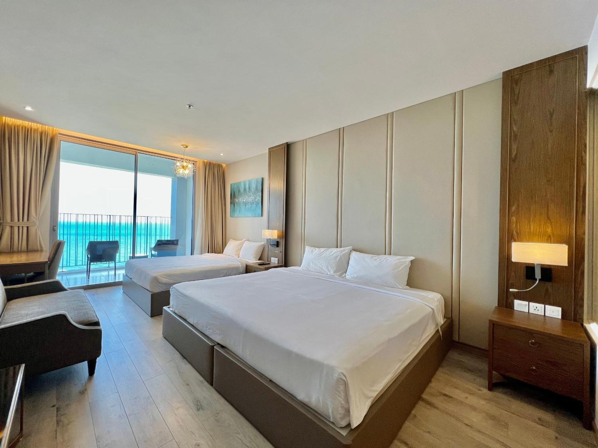 Panorama Sky Blue Nha Trang Aparthotel Exterior foto