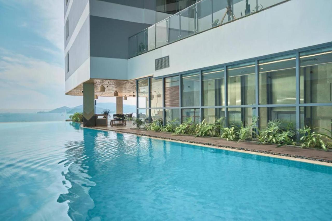 Panorama Sky Blue Nha Trang Aparthotel Exterior foto